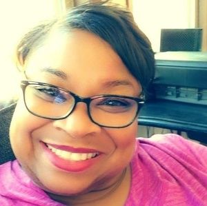 Meet your Posher, Etta